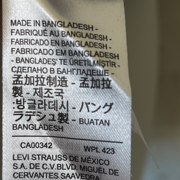 Levis Sparkle Logo Perfect Tee Black Shirt Plus Sz. 1X NEW RT. $29.50 - Picture 7 of 12